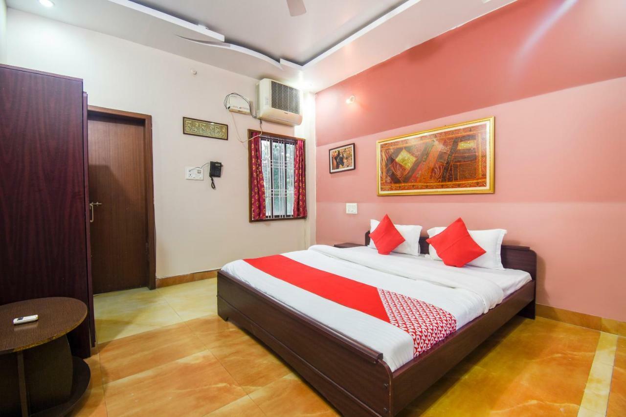Oyo 47464 Hotel The Country Club Bilāspur Екстериор снимка